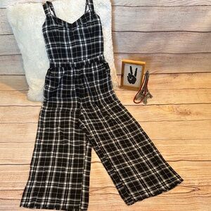 Hollister Black and White Jumpsuit with Adjustable Straps